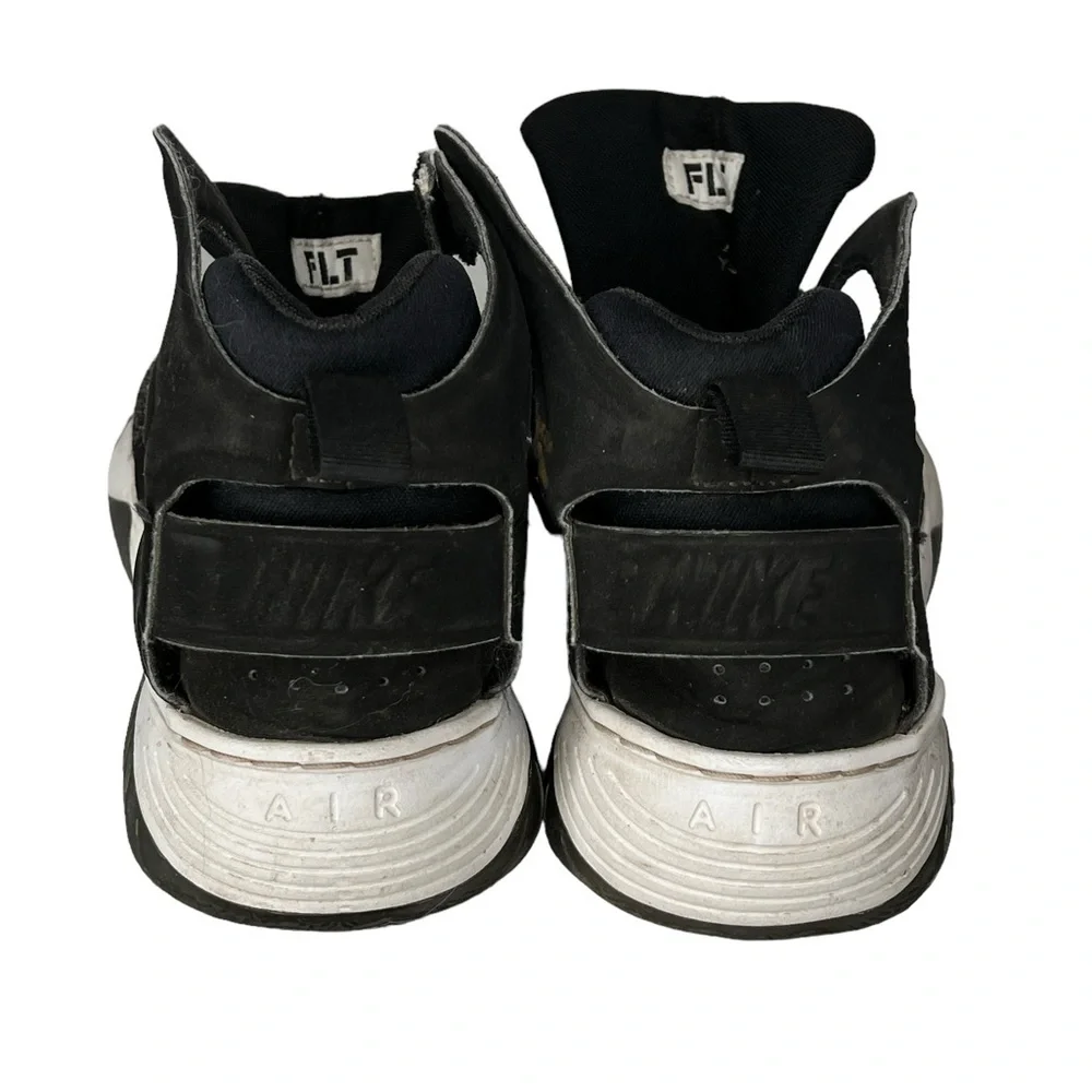Nike Air‎ FLT Athletic Shoes